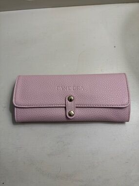 Pandora Light Pink faux Pebbled Leather Clasp jewelry holder, ring and  bracelet